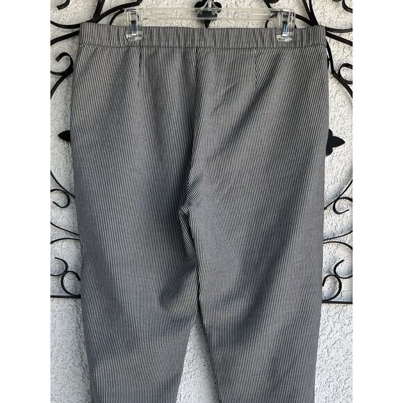 J. Jill Essential Slim Ankle Striped Pants - Size 14 - Gray/ White - Picture 5 of 9